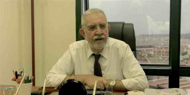 “Kâinatta Hem Temiz Hem Temizleyici Olan İki Şey Vardır:   Biri Su, Biri Ehl-i Beyt-i Mustafa”