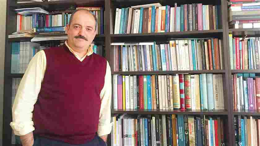 İsmail Güleç: Hz. Peygamber tevhidi öven ve yayan, zalimi eleştiren şiir ve şairleri korudu ve destekledi