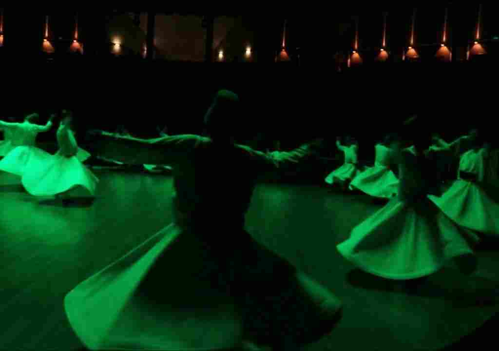 Mevlana Mesnevi 6. 185-246 Padişahın kuyumcuyu getirtmek için Semerkan’a elçiler göndermesi