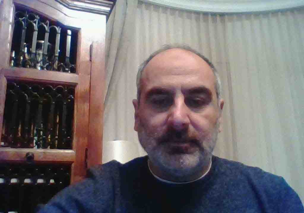 Faik Özdengül, Rumi Aşkın Terapi, 10