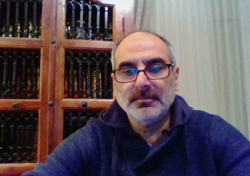 Faik Özdengül, Rumi Aşkın Terapi, 24