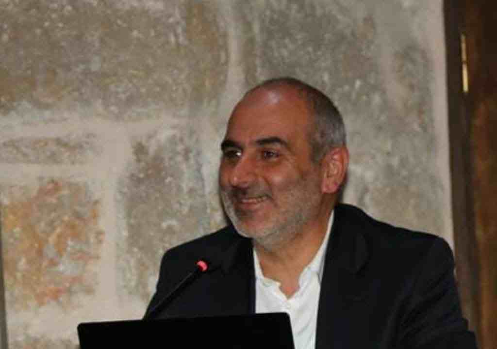 Faik Özdengül, Rumi Aşkın Terapi, 25