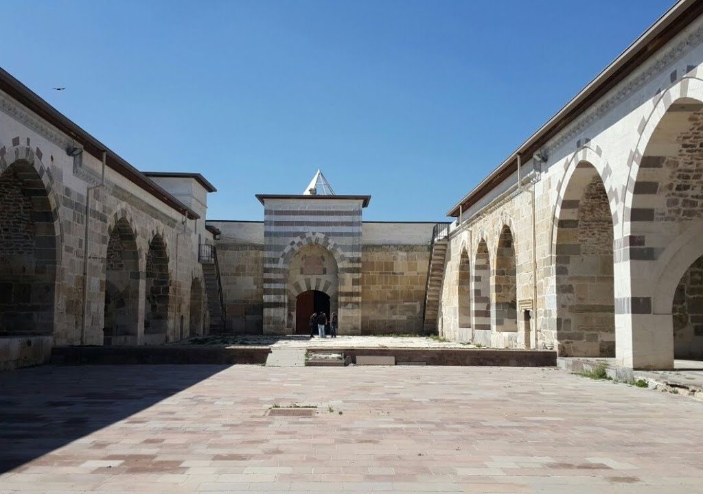 Faik Özdengül, Rumi Aşkın Terapi, 42