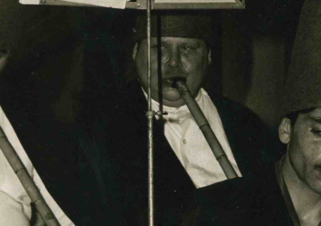 ULVI ERGUNER SABA MAKAMINDA TAKSİM