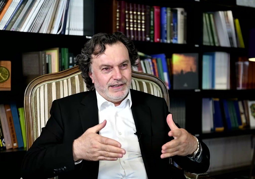 Mevlânâ’nın Eserlerine ve Mutasavvıflığına Bakış – Prof. Dr. Hicabi Kırlangıç