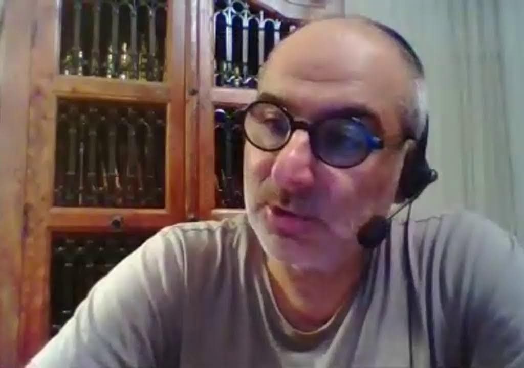 Faik Özdengül, Rumi Aşkın Terapi, 205