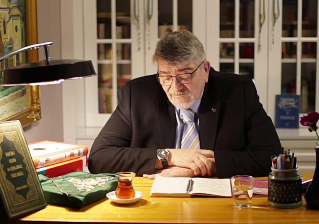 Mefhumlardan Tefekküre Sohbetler