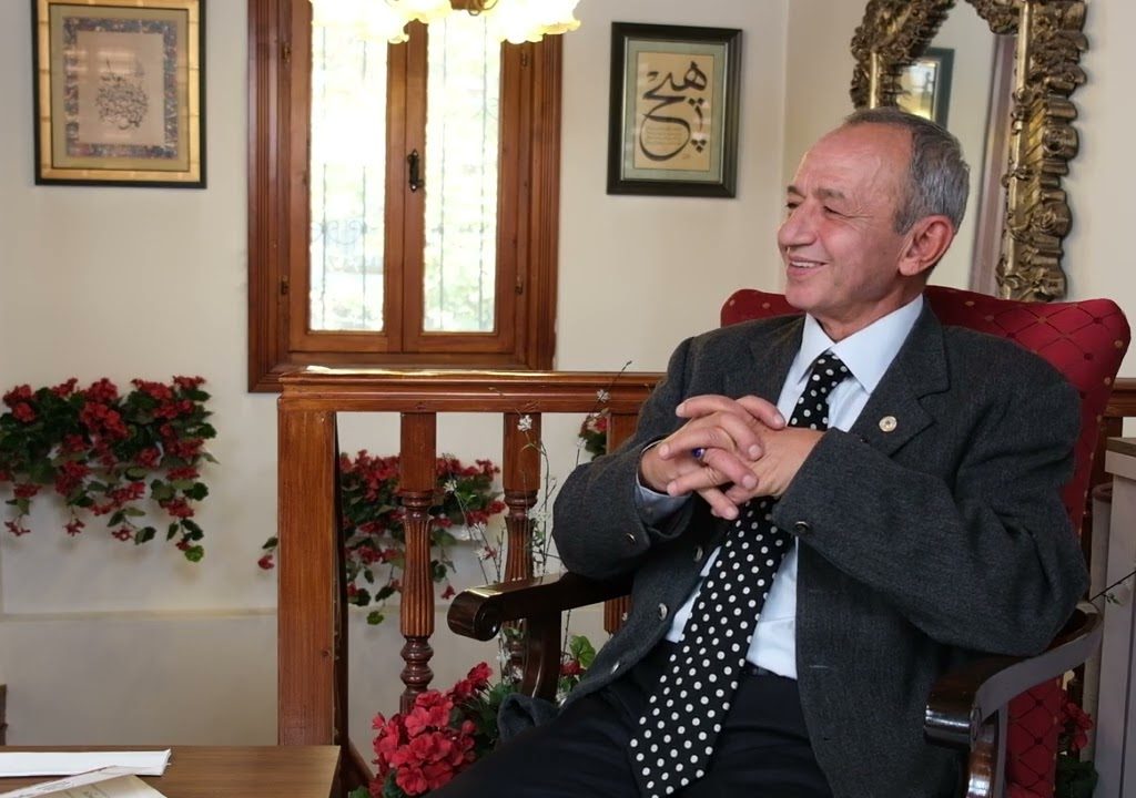 Sadık Yalsızuçanlar – Rumî Kitabı Üzerine