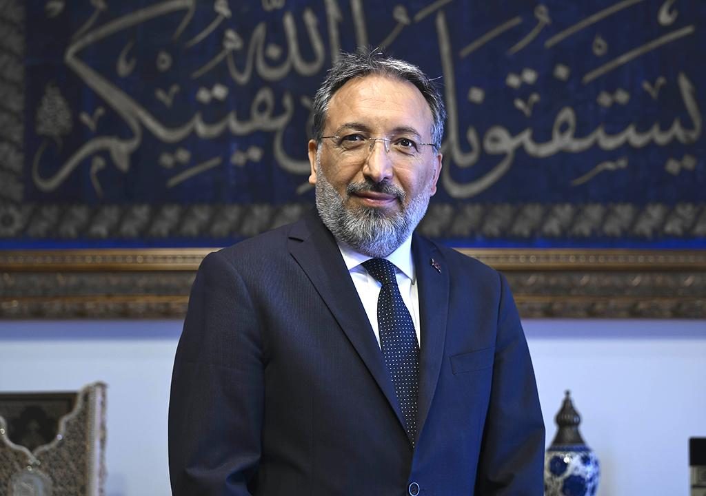 Safi Arpaguş Hocamız Diyanet İşleri Başkanlığı görevine atandı.
