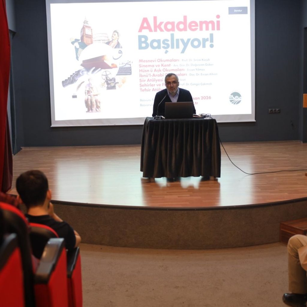 Büyükşehir Akademi’de İlk ders Mesnevi ile başladı